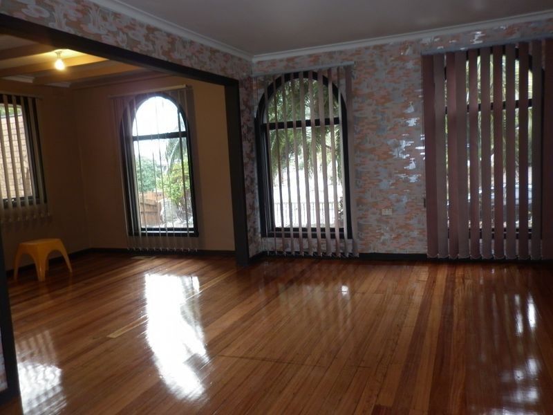 33 Monash Crescent, Clayton South VIC 3169