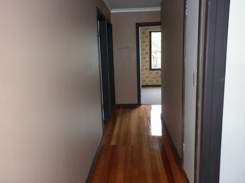 33 Monash Crescent, Clayton South VIC 3169