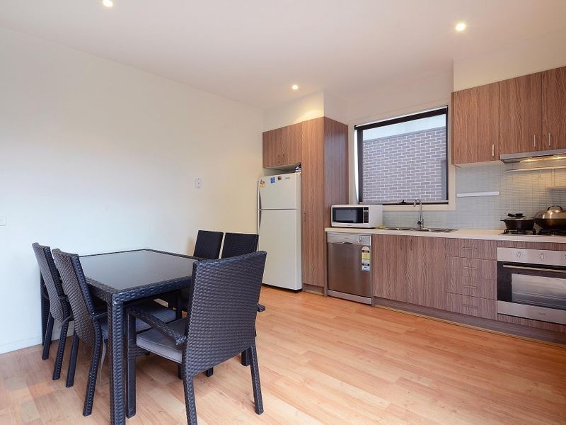 4/28 Wordsworth Avenue, Clayton South VIC 3169