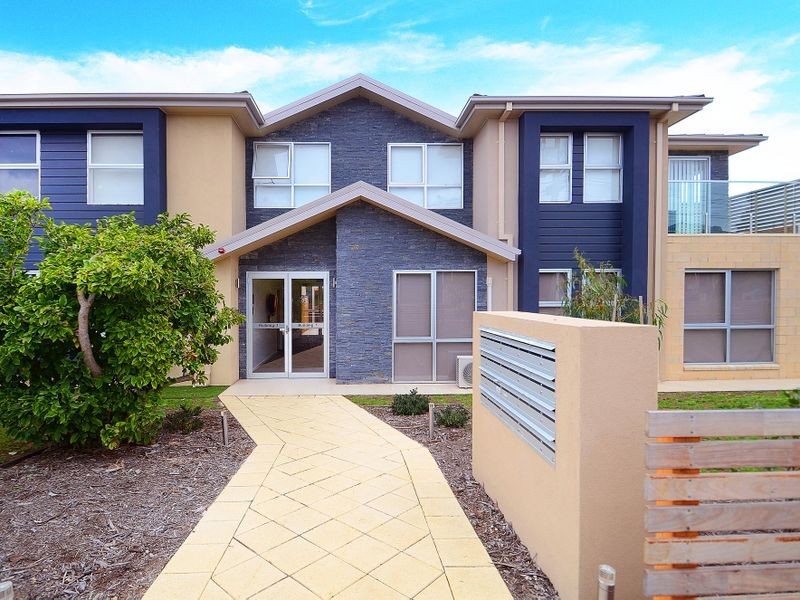 5/61-63 Kanooka Grove, Clayton VIC 3168
