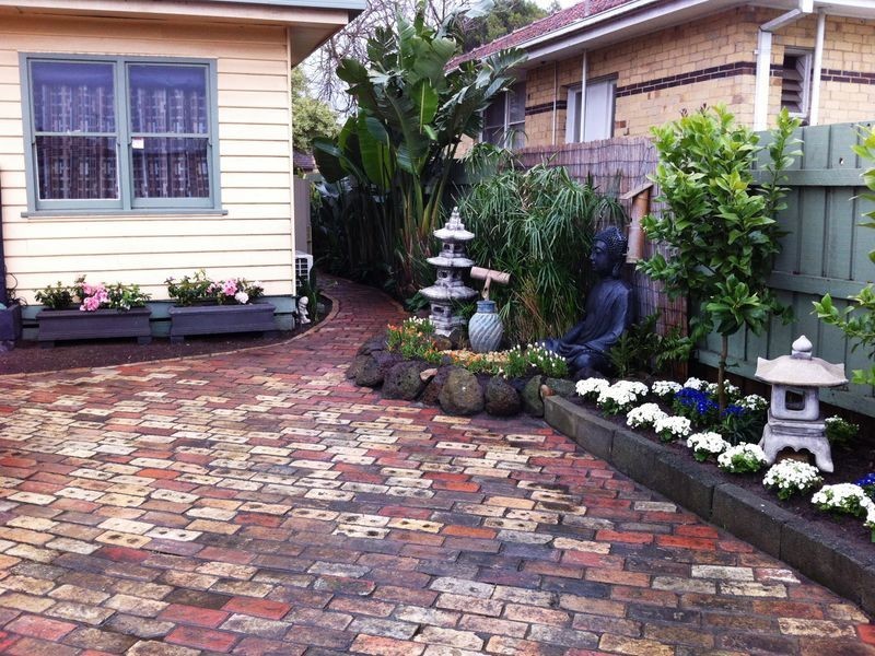 842 Blackburn Road, Clayton VIC 3168