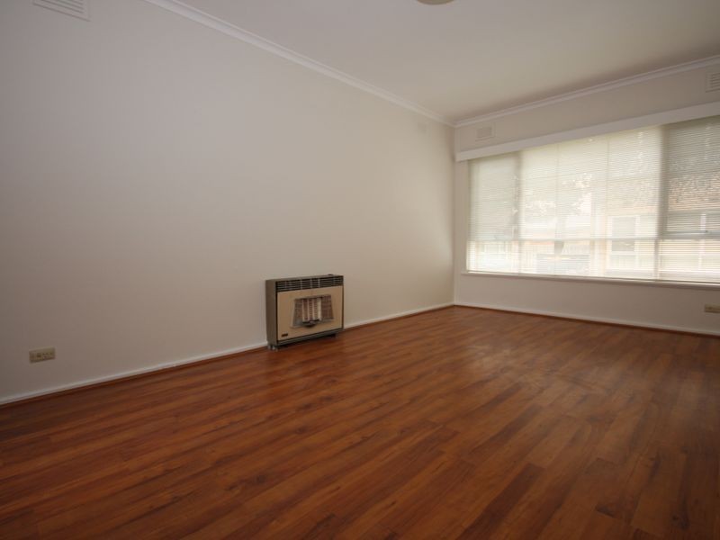 2/4 Manatunga Street, Clayton VIC 3168