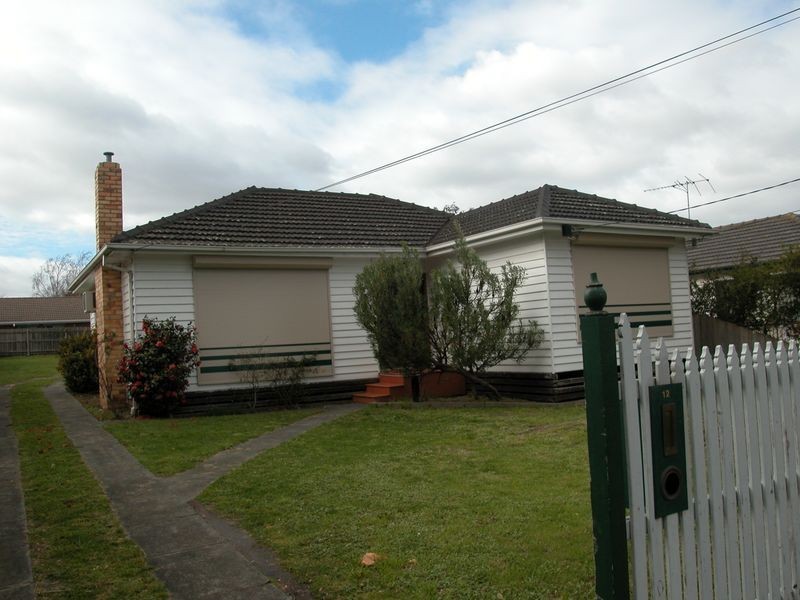 12 Arunta Crescent, Clayton VIC 3168