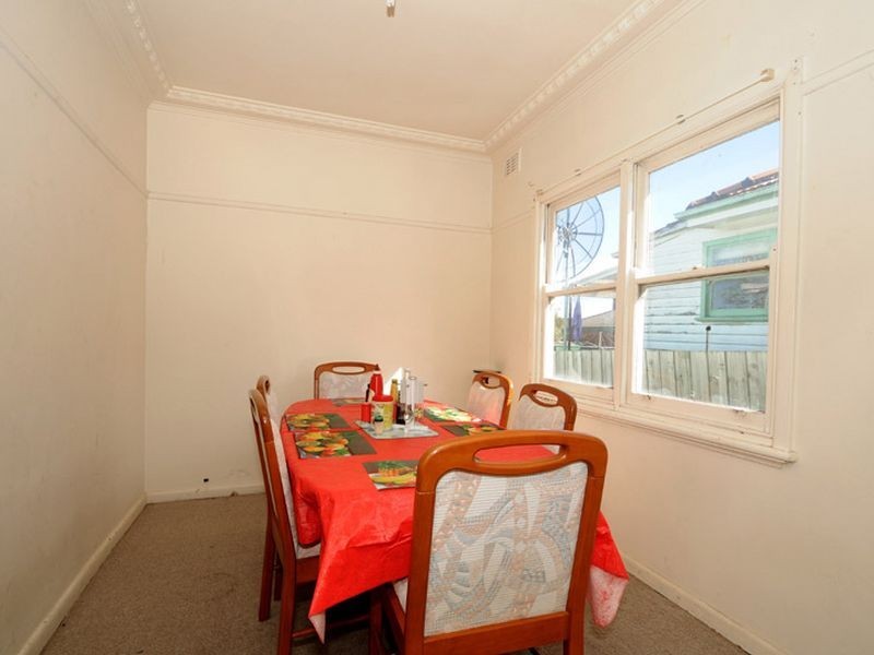24 Browns Road, Clayton VIC 3168