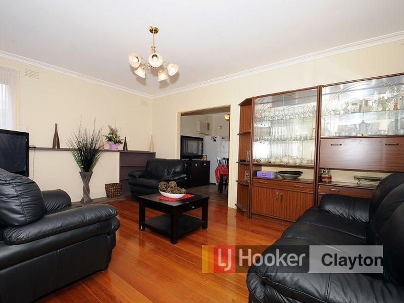 2 Montana Street, Springvale South VIC 3172