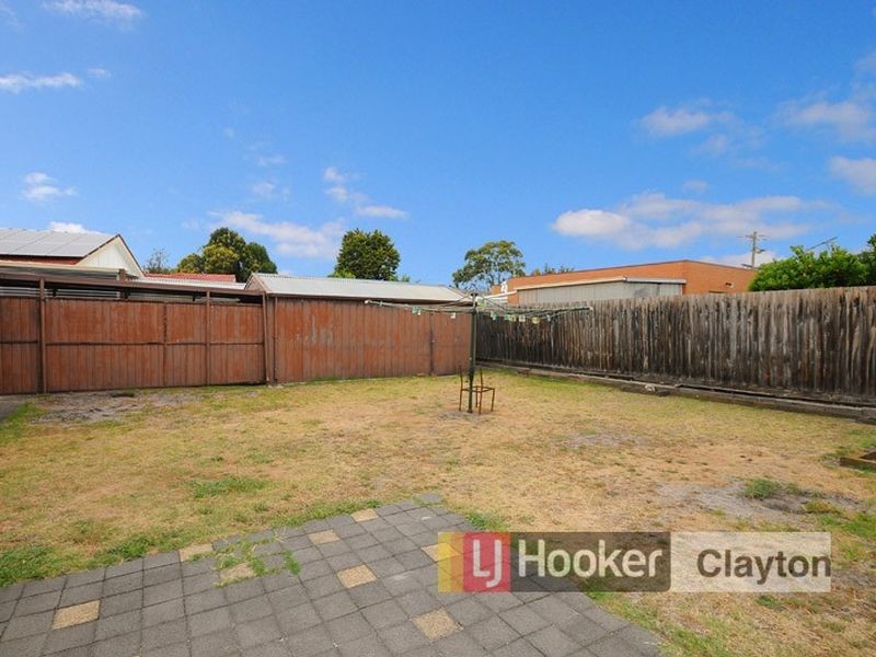 2 Montana Street, Springvale South VIC 3172