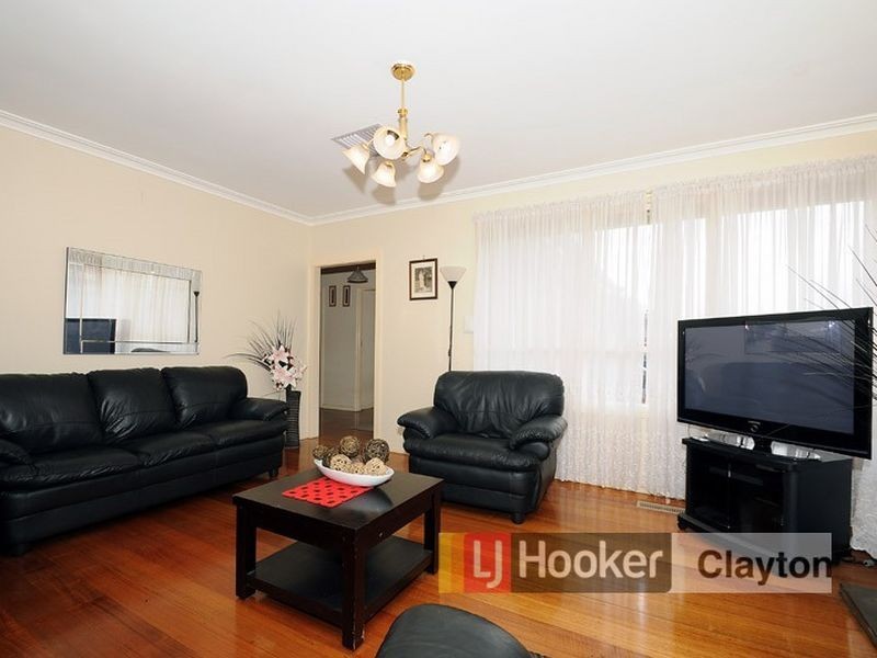 2 Montana Street, Springvale South VIC 3172
