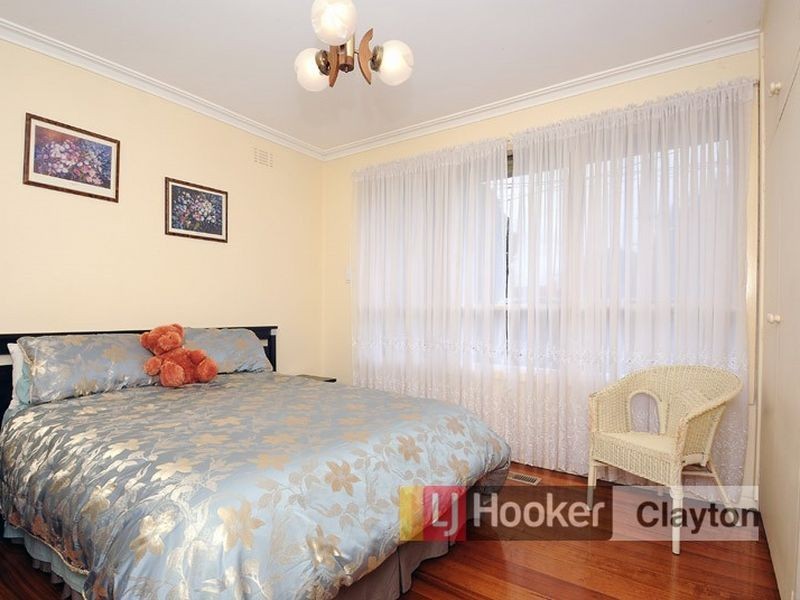 2 Montana Street, Springvale South VIC 3172