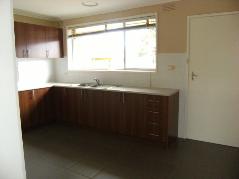 1/33 Browning Avenue, Clayton South VIC 3169