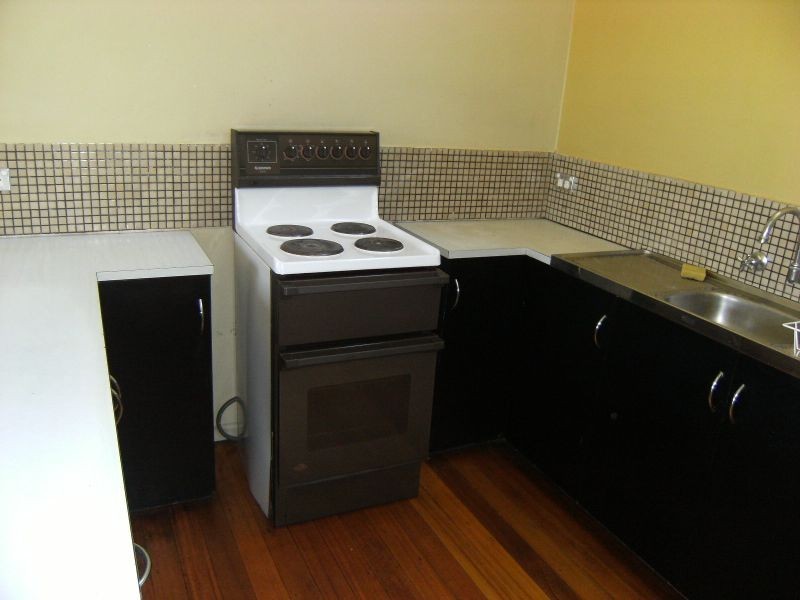 1/2 Thompson Street, Clayton VIC 3168