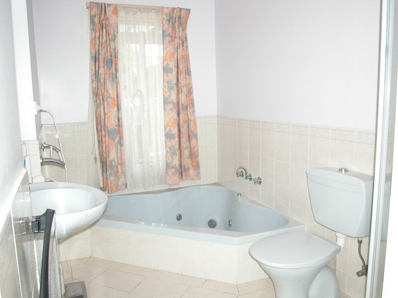 1/10 Morton Street, Clayton VIC 3168