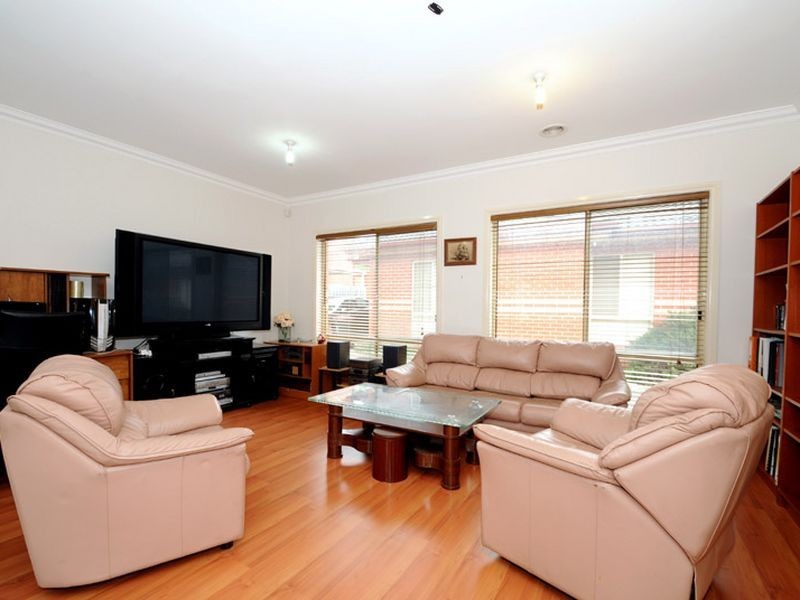 4/15-17 Springs Road, Clayton South VIC 3169
