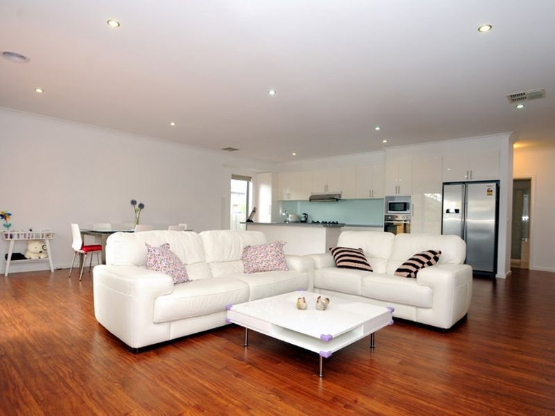 2/14 Wordsworth Avenue, Clayton South VIC 3169