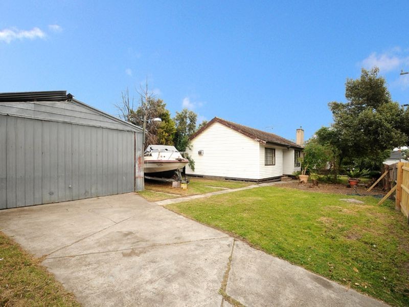 20 Frank Avenue, Clayton South VIC 3169