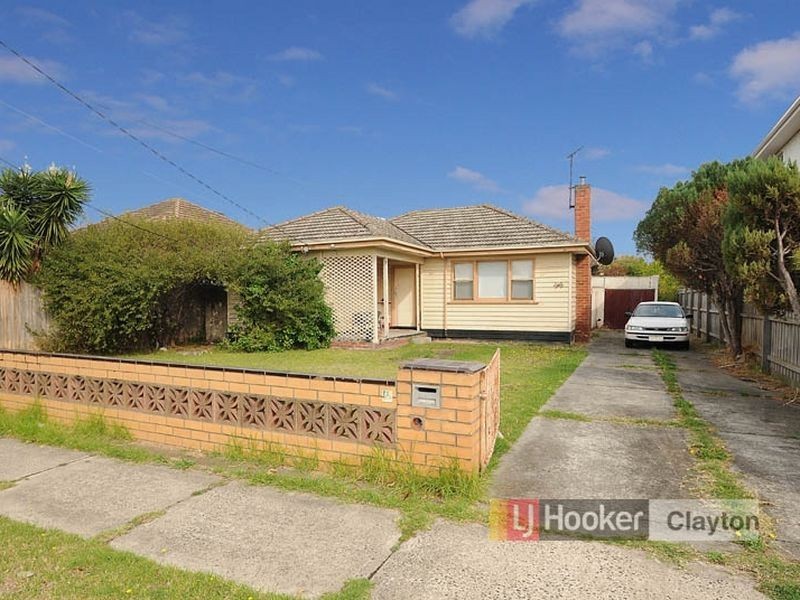 3 Ormond Road, Clayton VIC 3168