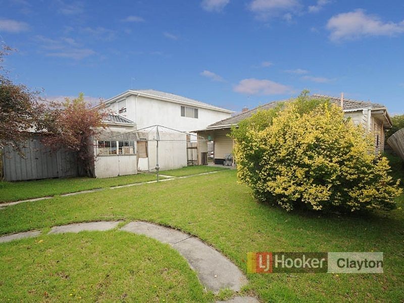 3 Ormond Road, Clayton VIC 3168
