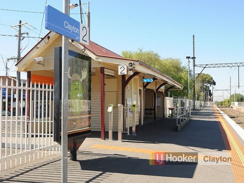 3 Ormond Road, Clayton VIC 3168