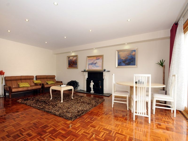 11 Viewbank Road, Mount Waverley VIC 3149