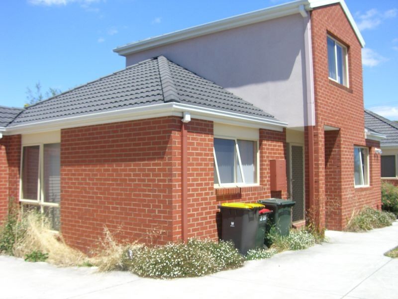 2/23 Bettina Street, Clayton VIC 3168