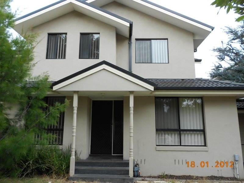22 Woodside Avenue, Clayton VIC 3168
