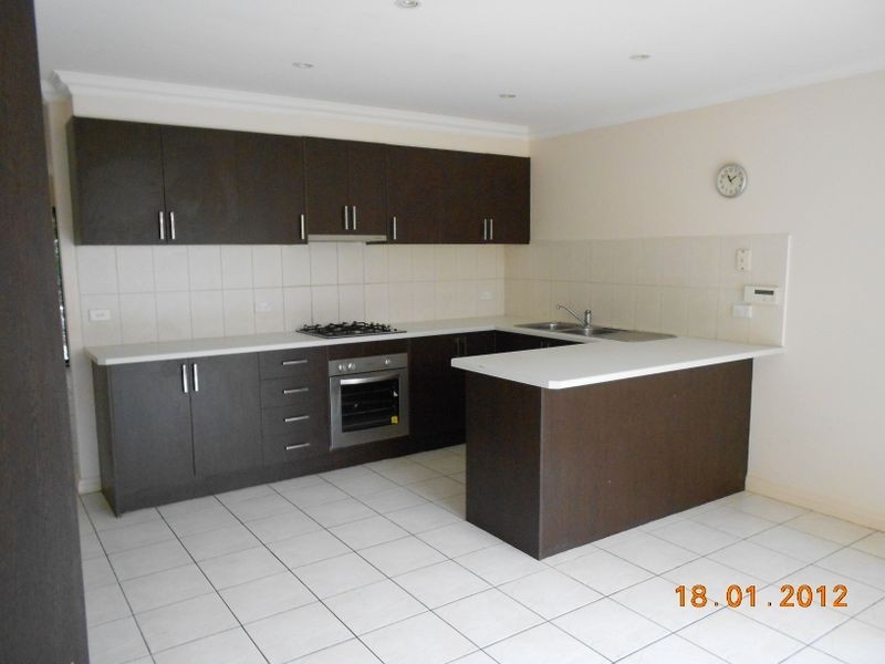 22 Woodside Avenue, Clayton VIC 3168