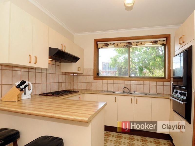 4/36-38 Valley Street, Oakleigh South VIC 3167