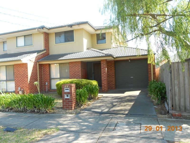 23 Bayview Avenue, Clayton VIC 3168