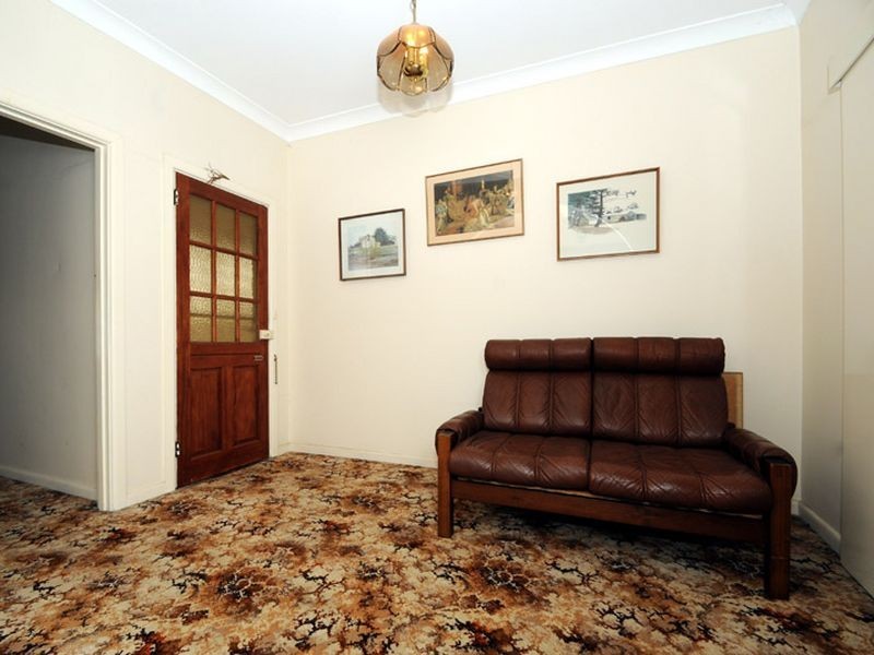 113 Kanooka Grove, Clayton VIC 3168