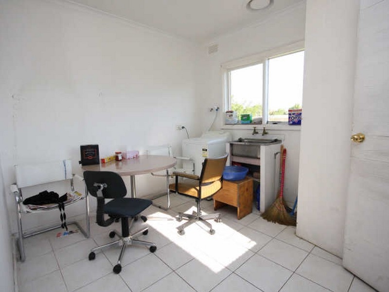 38 McMillan Street, Clayton South VIC 3169