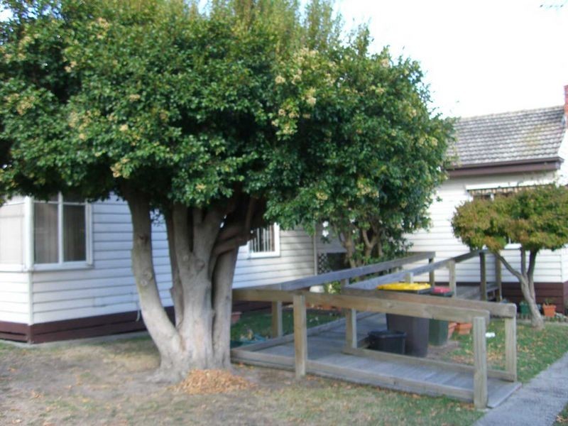 90 Fulton Street, Clayton VIC 3168