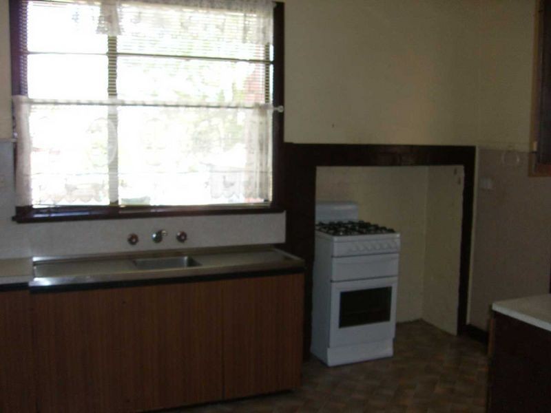 90 Fulton Street, Clayton VIC 3168
