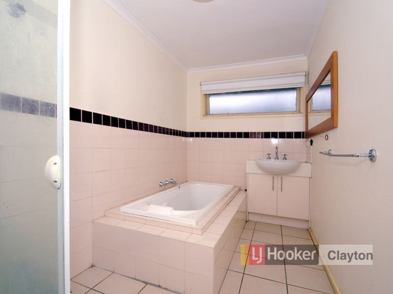 1/1437 North Road, Oakleigh East VIC 3166