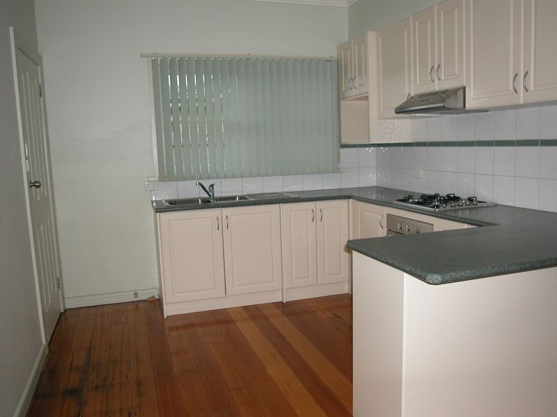 1/2 Mcgregor Street, Clayton VIC 3168