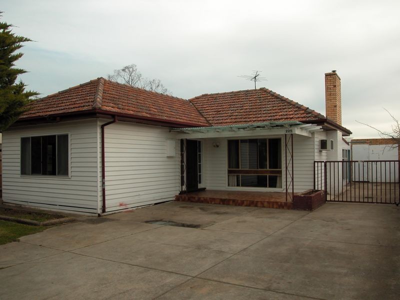 225 Westall Road, Clayton VIC 3168