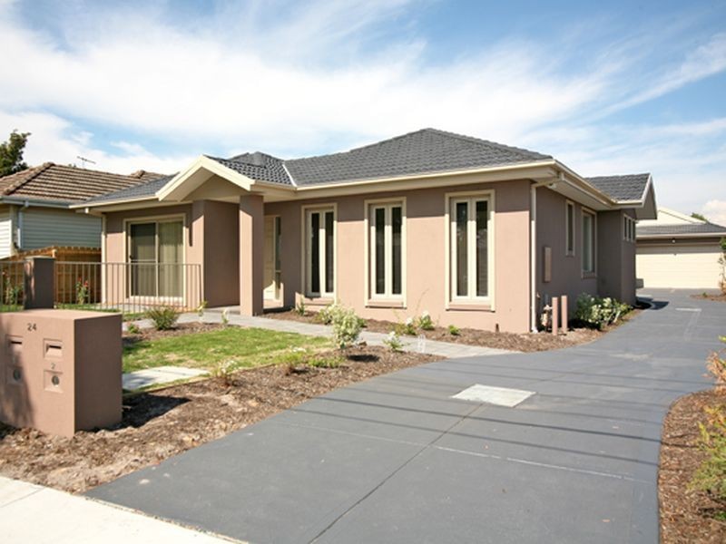 1/24 Madeleine Road, Clayton VIC 3168