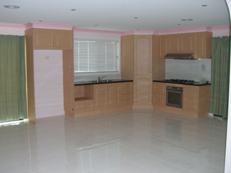 4 Helena Street, Clayton South VIC 3169