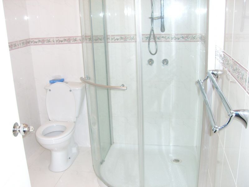 4 Helena Street, Clayton South VIC 3169