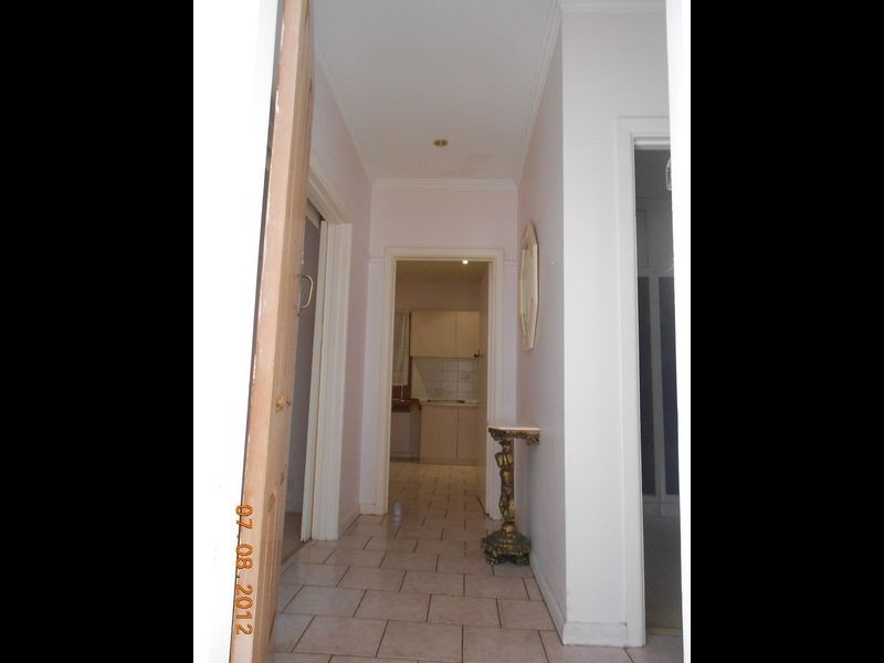 1/13 Laura Street, Clayton South VIC 3169