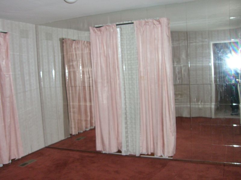 1 Bushland Avenue, Clayton South VIC 3169