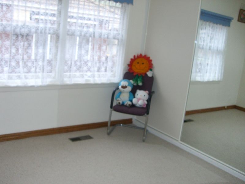 12 Lewis Street, Mount Waverley VIC 3149