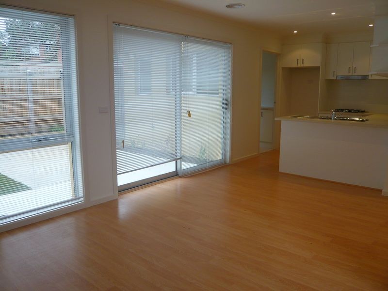 2/20 Bettina Street, Clayton VIC 3168