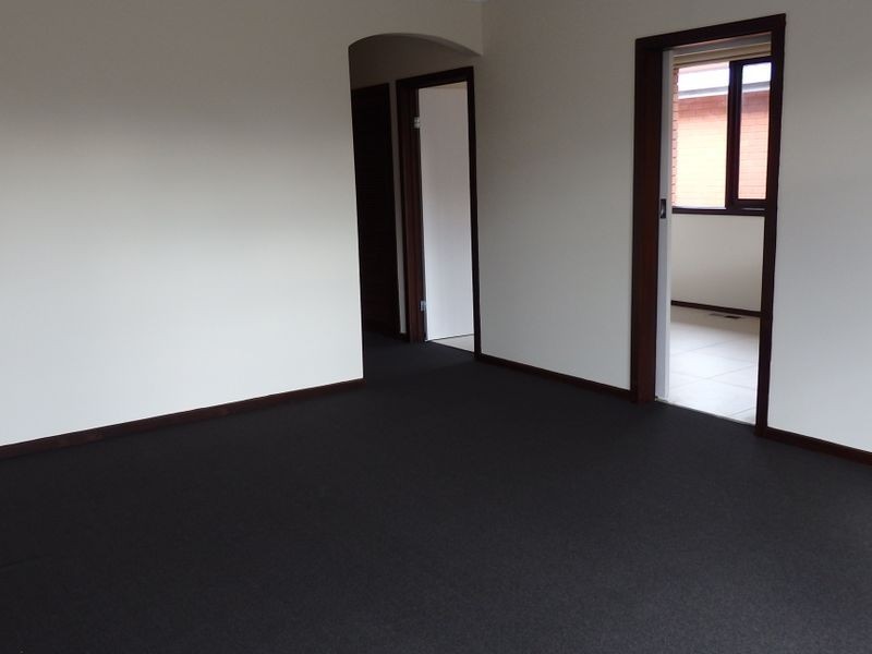 2/66 Edinburgh Street, Clayton VIC 3168