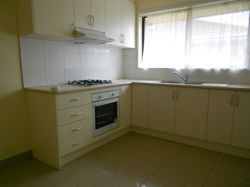 2/32 Tennyson Avenue, Clayton South VIC 3169