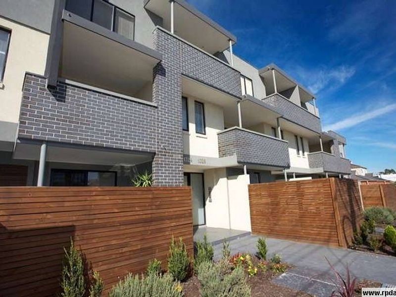 30/1324 Centre Road, Clayton VIC 3168