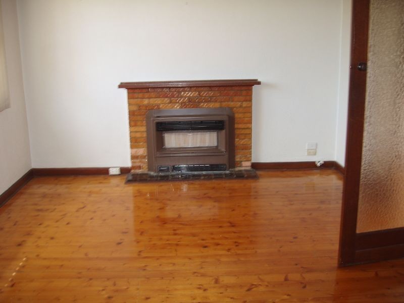 1/18 Royalty Street, Clayton VIC 3168