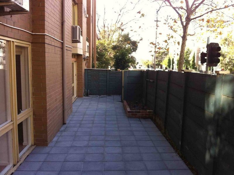 1/449-451 Lygon Street, Carlton VIC 3053