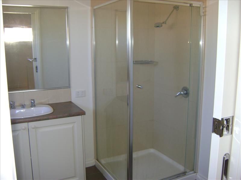 1/1372 Dandenong Road, Hughesdale VIC 3166