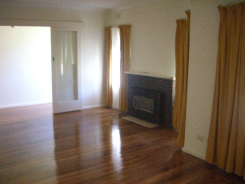 11 Clive Street, Springvale VIC 3171
