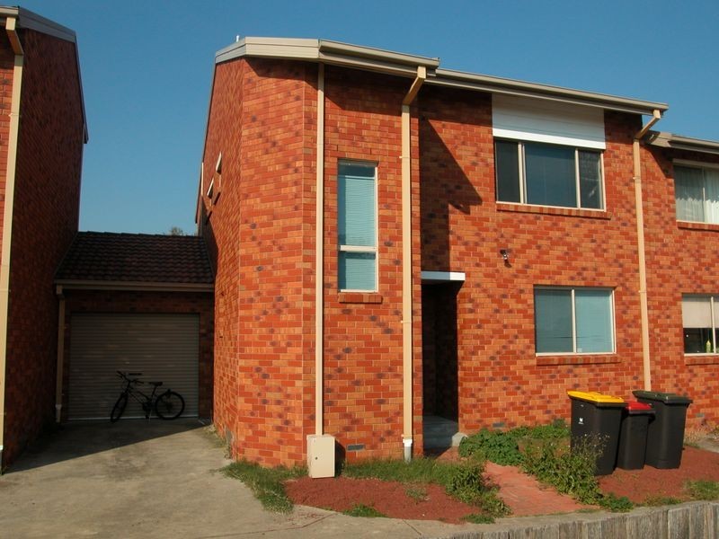 2/25 Rose Street, Clayton VIC 3168