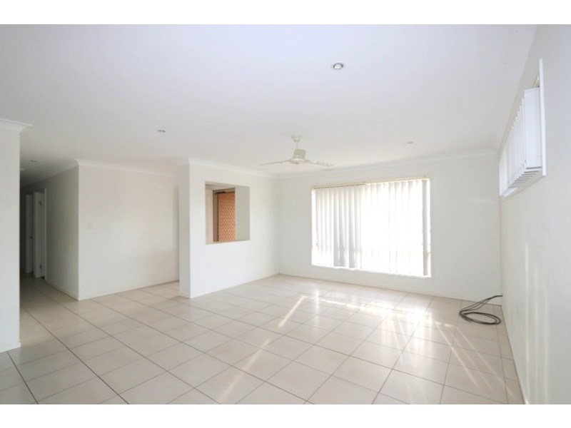 21 Scenic Drive, Emerald QLD 4720